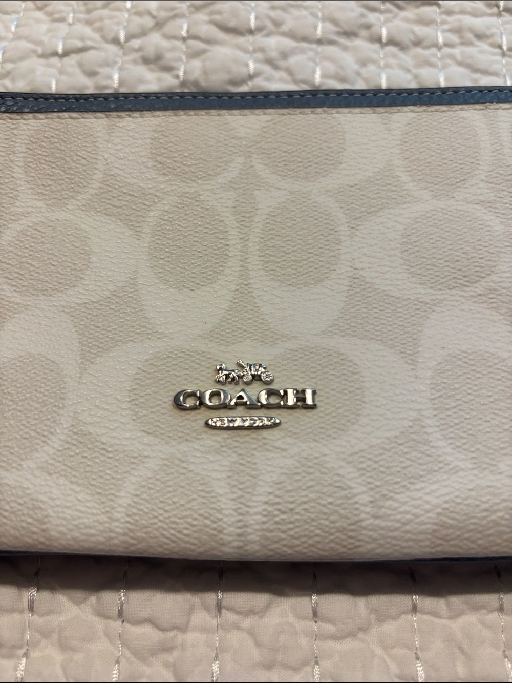 New! Coach Pebbled leather double zip wristlet Wallet. - Picture 9 of 12